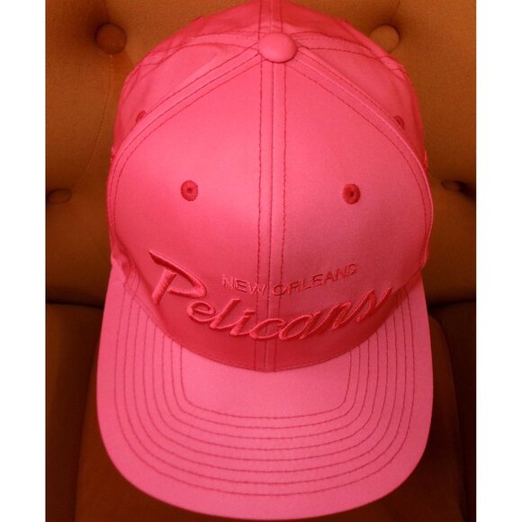 New Orleans Pelicans Red Snapback Hat By Mitchell & Ness - Picture 1 of 10